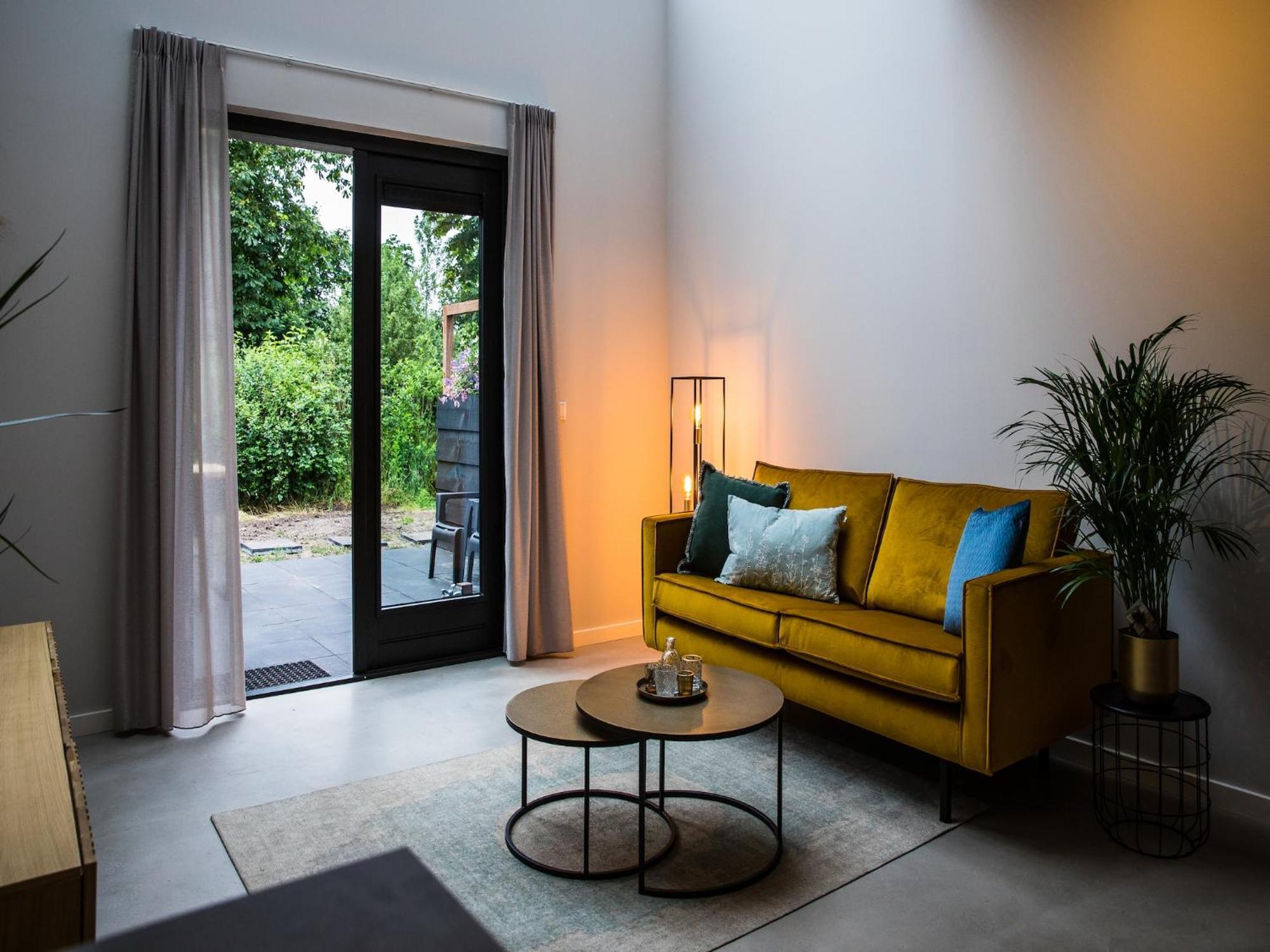 Cozy Holiday Home In Vrouwenpolder Close To The Beach Ngoại thất bức ảnh